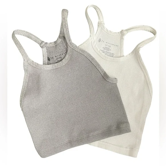 FREE PEOPLE Movement happiness Runs crop tanks size M/L  set of two Grey/White - Picture 3 of 14